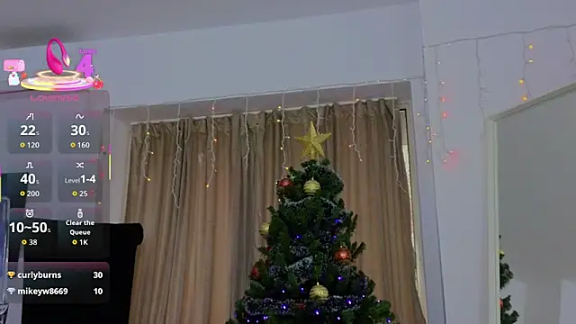 SweetScribe's cam snapshot