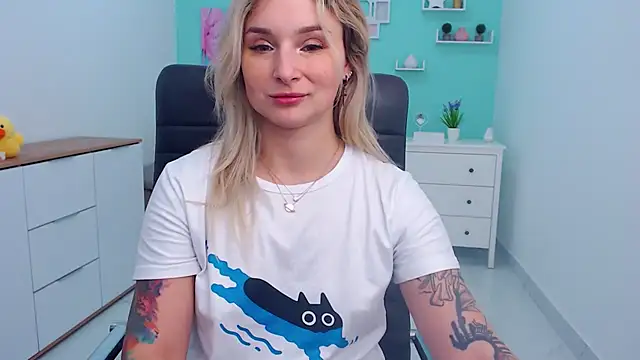 LilFleurish's cam snapshot