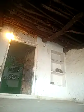 NEXIQRAN live sex cam