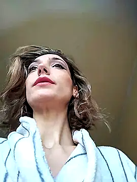 SheTheDeeevil's cam snapshot