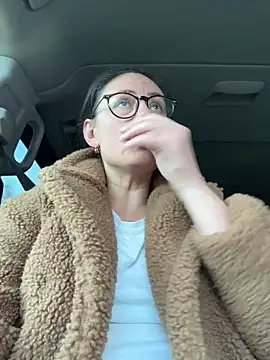 AvaFlowers6's cam snapshot