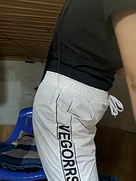 Basanis68's cam snapshot