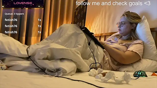 JacyWinslat's cam snapshot