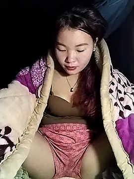 lylylove's cam snapshot