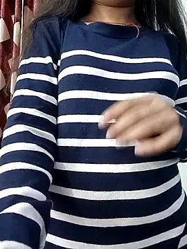 Ruhi_07's cam snapshot