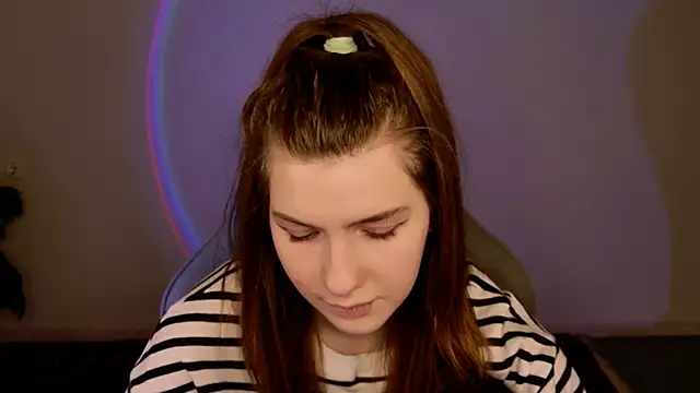 AliceCUNTach's cam snapshot