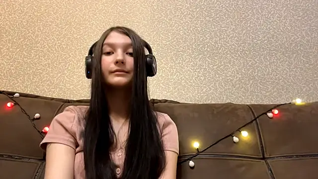 AurorAurora's cam snapshot