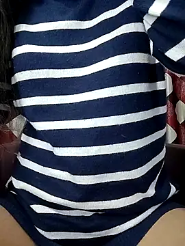 Ruhi_07's cam snapshot