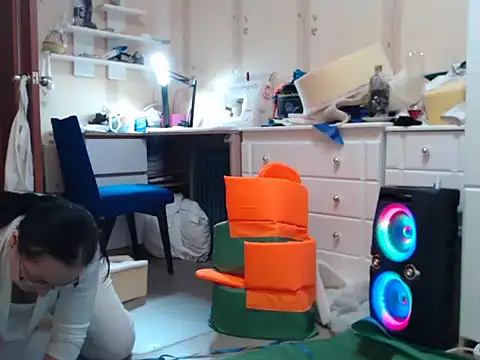 Alma44's cam snapshot