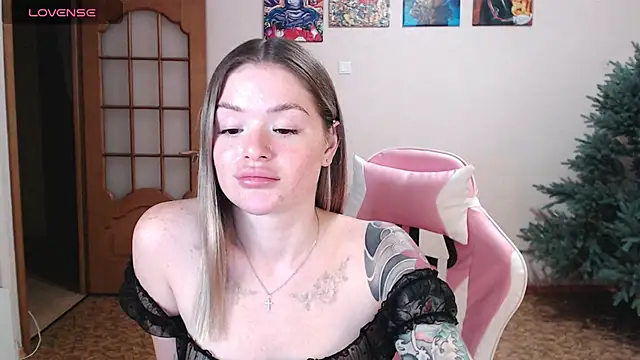 miaacatt's cam snapshot