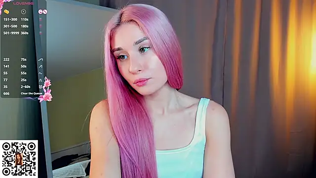 MinaRuzzo's cam snapshot