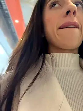 YeaLina's cam snapshot