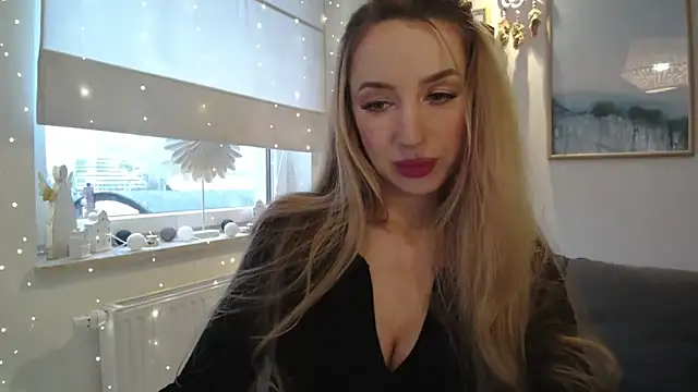 JulietteDiamond's cam snapshot