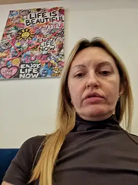 Miss____Mia_'s cam snapshot