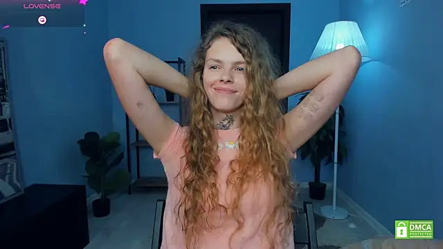 RayaNenlia's cam snapshot