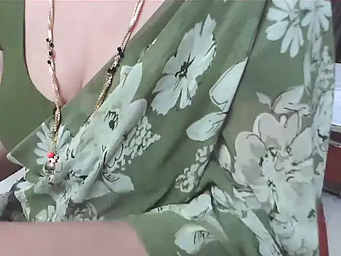 sunitha-3's cam snapshot