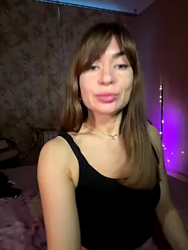 Mary_Kiitty's cam snapshot