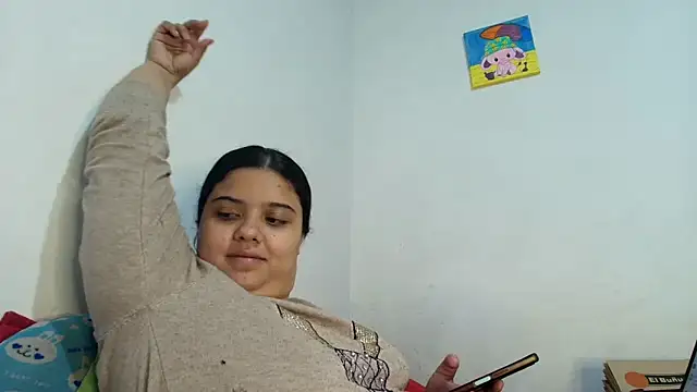 luisahot_9727's cam snapshot