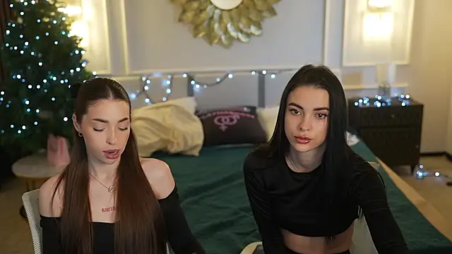 Tina_Breeze's cam snapshot