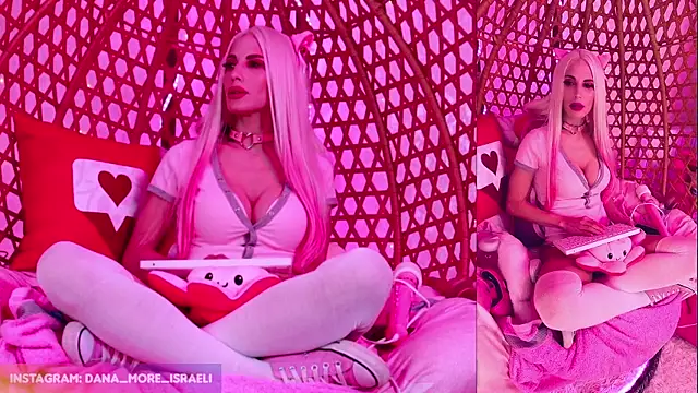 dana_more live sex cam