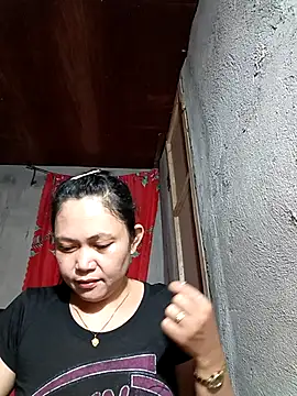 Everleigh_mom's cam snapshot