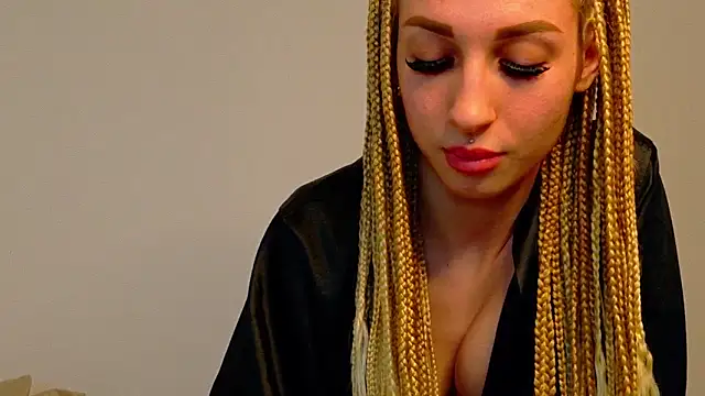 Sia_a's cam snapshot