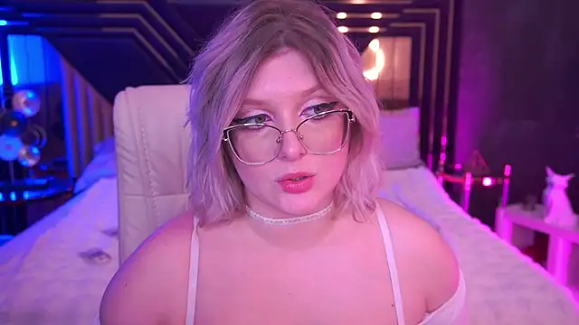 CoolTatis's cam snapshot