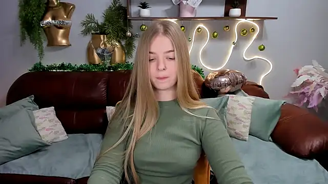 SirenaDoll's cam snapshot