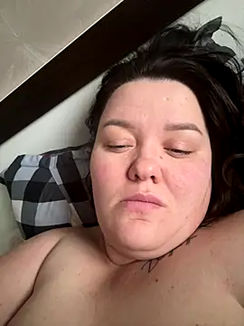 SunnyLeila2101's cam snapshot