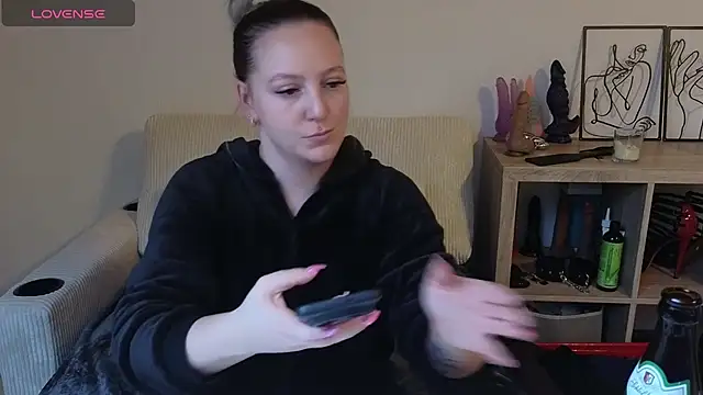 Milas_Dreams_OF's cam snapshot