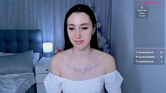 Miss__Linn's cam snapshot