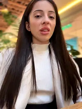 YeaLina's cam snapshot