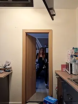 SlimBellaa's cam snapshot