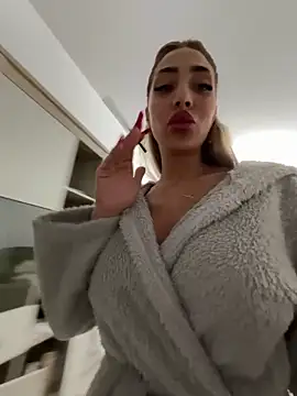 BonyBon29 live sex cam