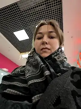 YourSweetRi's cam snapshot