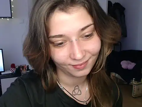 AlienforTwenty's cam snapshot