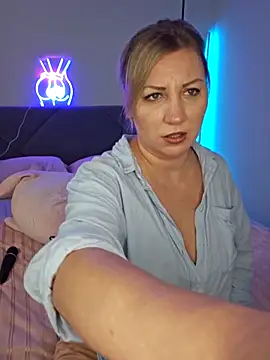 zarina3003's cam snapshot