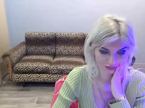 SexyBeatriice's cam snapshot