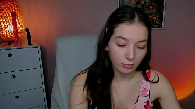 Meagn_Extasy's cam snapshot