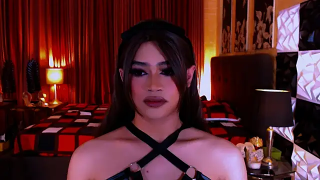 AthisaMooreTS live sex cam