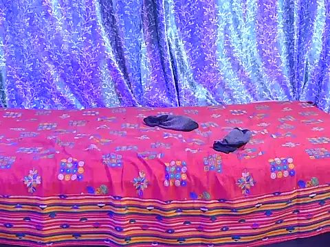 its-Amisha's cam snapshot