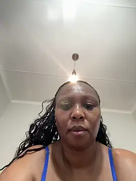 Bootyliciouse21X's cam snapshot