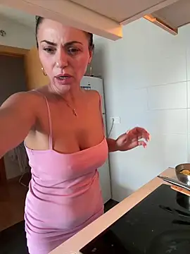 KimKelly13 live sex cam