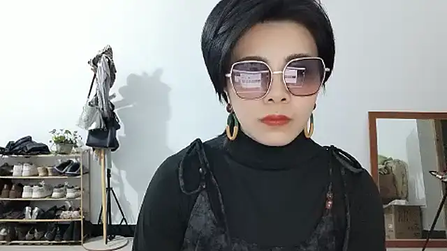 Lulu-uu's cam snapshot