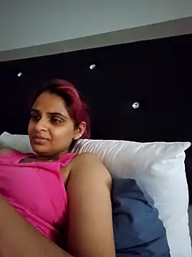 DirtySnowball69's cam snapshot