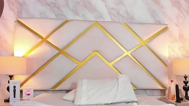 LorenBeiker-'s cam snapshot