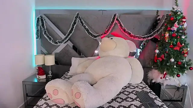 AmberiniHoffman's cam snapshot