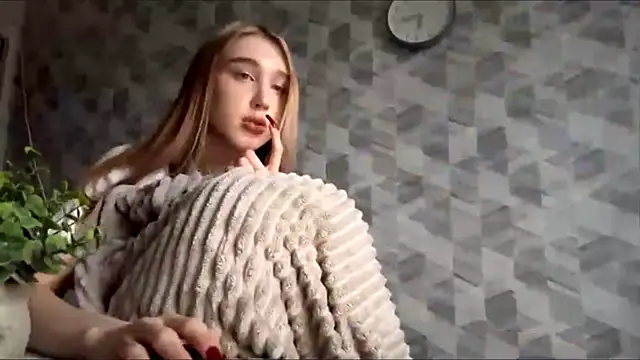 DetraLinz's cam snapshot