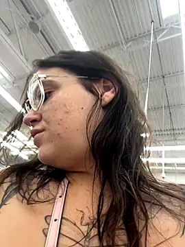 SafeinouterSpace's cam snapshot