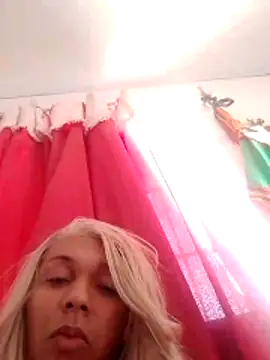 transgirl26 live sex cam